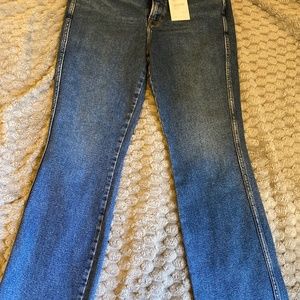 Good American Good Curve Straight